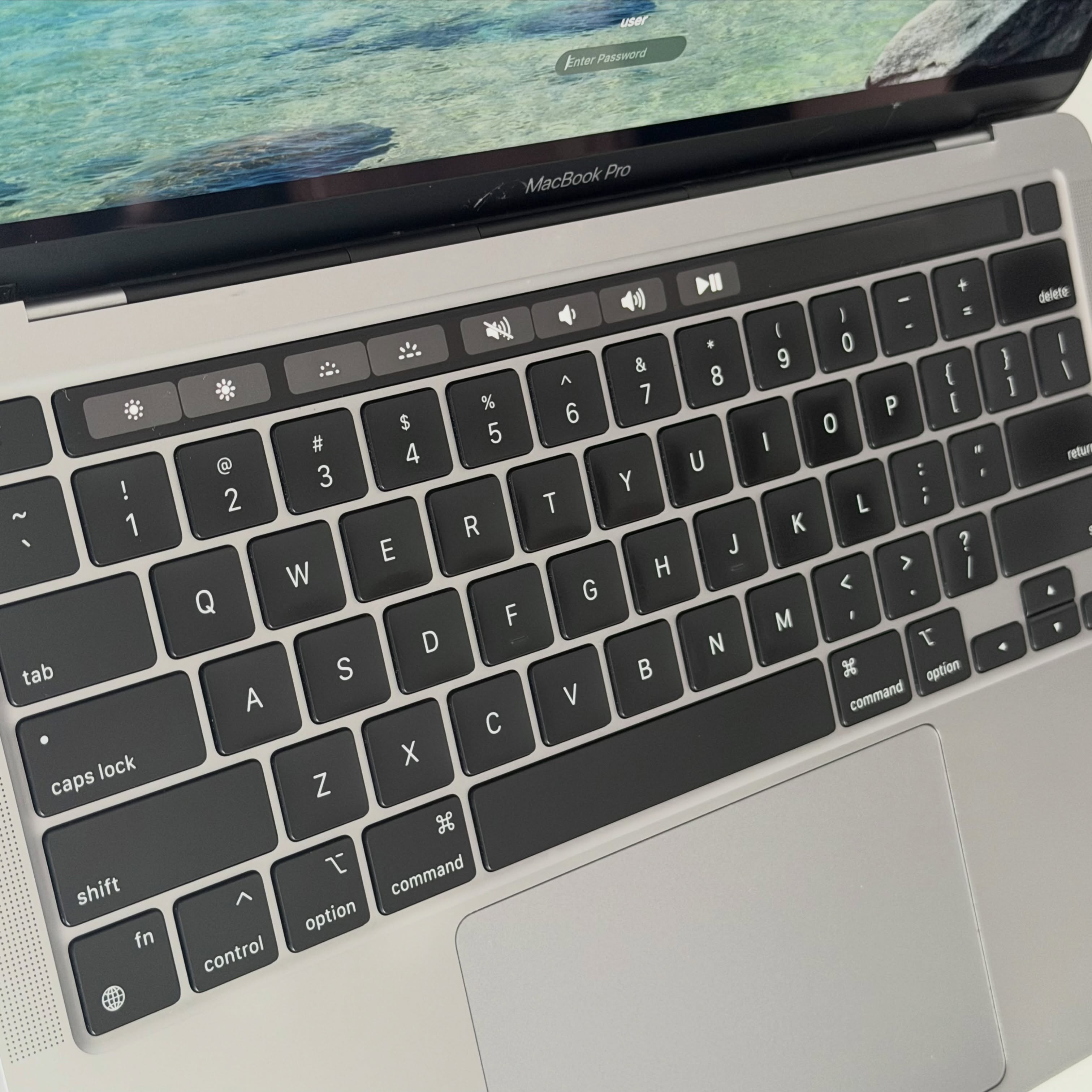 13” MacBook Pro M1 2020 16GB Space Grey | R12,000 | Tech Hub