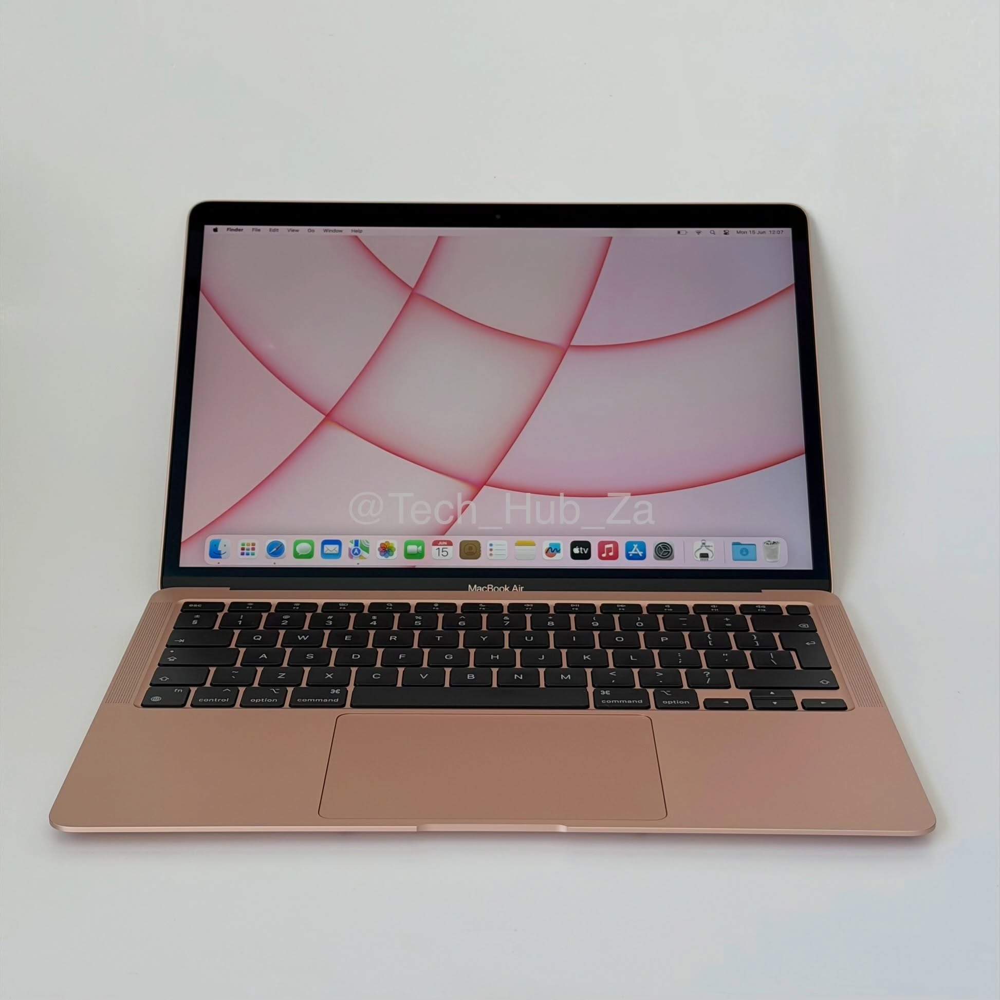 13” MacBook Air M1 2020 8GB Gold | R7,800 | Tech Hub